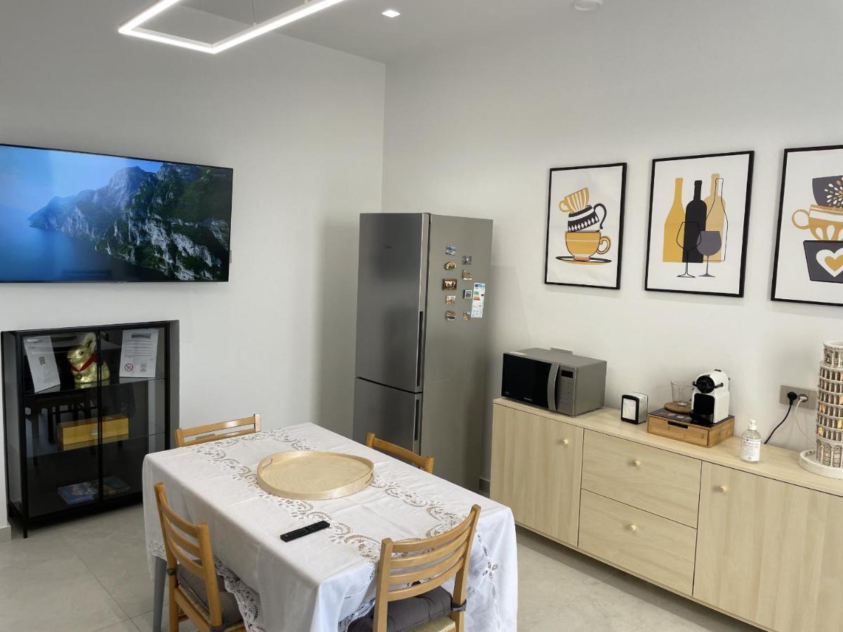 Varese Apartment מראה חיצוני תמונה
