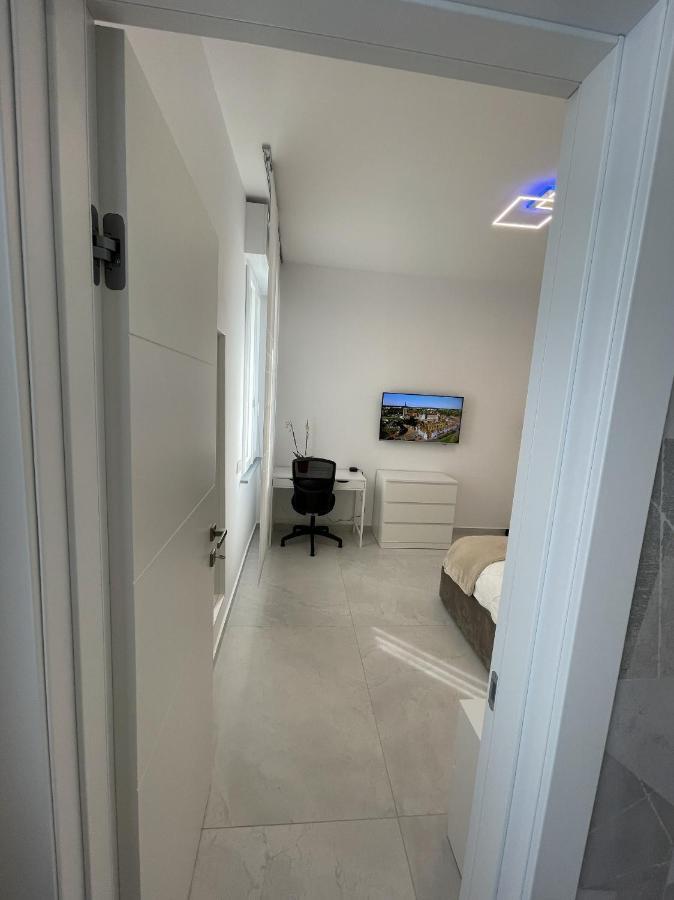 Varese Apartment מראה חיצוני תמונה