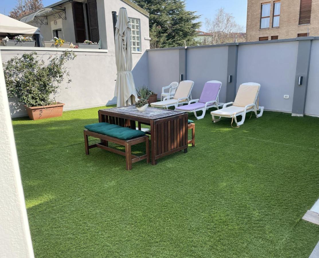 Varese Apartment מראה חיצוני תמונה