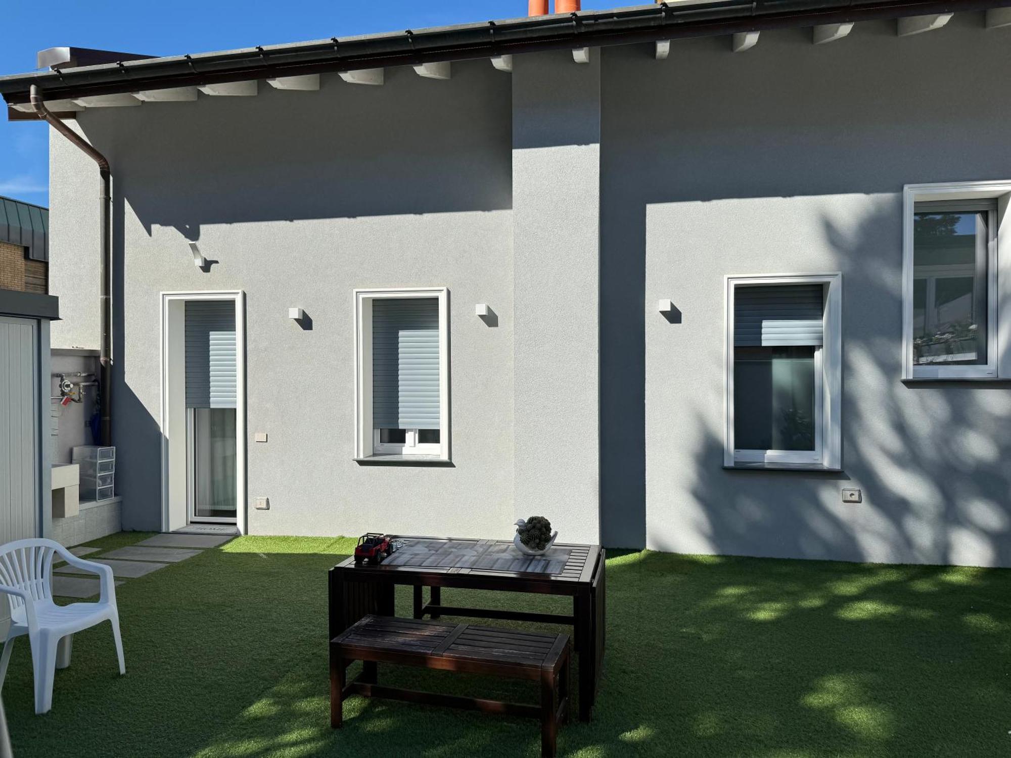 Varese Apartment מראה חיצוני תמונה