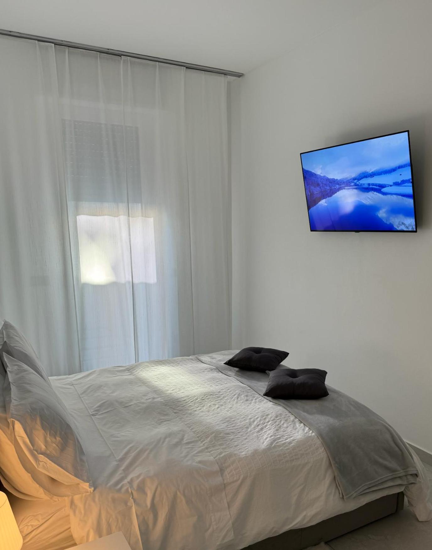 Varese Apartment מראה חיצוני תמונה